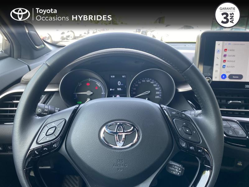 Photo 13 de l'offre de TOYOTA C-HR 122h Distinctive 2WD E-CVT MY22 à 28990€ chez Horizon Quimper
