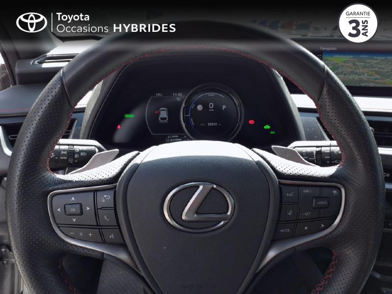 Photo 13 de l'offre de LEXUS UX 250h 2WD F SPORT Executive MY22 à 38990€ chez Horizon Quimper
