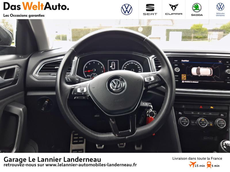 Photo 7 de l'offre de VOLKSWAGEN T-Roc 1.0 TSI 115ch IQ DRIVE 135g à 23490€ chez Garage Le Lannier - Volkswagen Landerneau