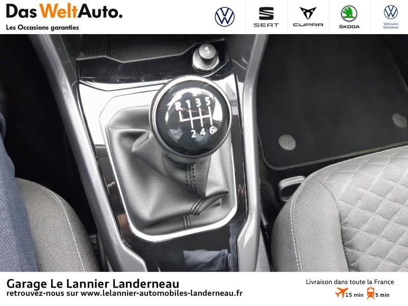 Photo 10 de l'offre de VOLKSWAGEN T-Roc 1.0 TSI 115ch IQ DRIVE 135g à 23490€ chez Garage Le Lannier - Volkswagen Landerneau