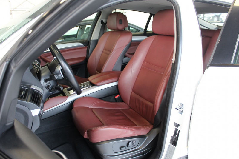 Photo 9 de l'offre de BMW X6 (E71) 3.5DA 286CH EXCLUSIVE à 26900€ chez BMC Autos 47