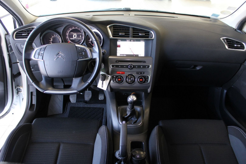 Photo 5 de l'offre de CITROEN C4 BLUEHDI 100CH MILLENIUM BUSINESS à 10900€ chez BMC Autos 47