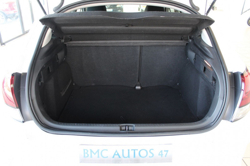 Photo 9 de l'offre de CITROEN C4 BLUEHDI 100CH MILLENIUM BUSINESS à 10900€ chez BMC Autos 47