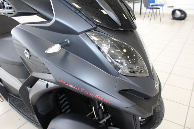 Photo 8 de l'offre de QUADRO S S 350 à 4450€ chez BMC Autos 47