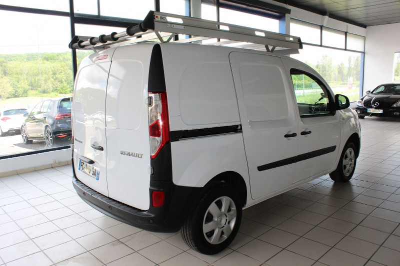 Photo 2 de l'offre de RENAULT KANGOO II EXPRESS 1.5 DCI 75CH GRAND CONFORT à 11600€ chez BMC Autos 47