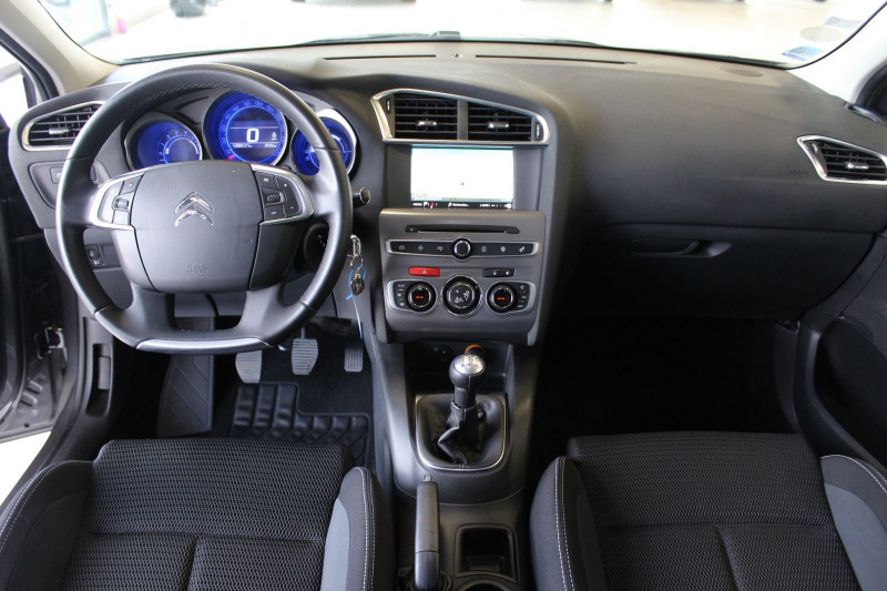 Photo 6 de l'offre de CITROEN C4 BLUEHDI 100CH MILLENIUM BUSINESS à 11800€ chez BMC Autos 47