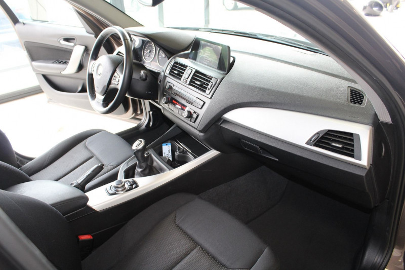 Photo 16 de l'offre de BMW SERIE 1 (F21/F20) 116D 116CH EFFICIENTDYNAMICS EDITION BUSINESS 5P à 13600€ chez BMC Autos 47