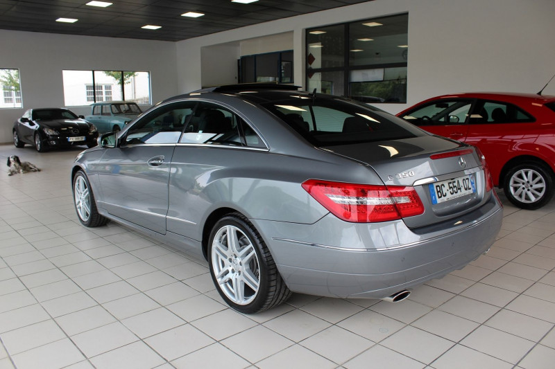 Photo 5 de l'offre de MERCEDES-BENZ CLASSE E COUPE 350 CDI EXECUTIVE BE BA à 16900€ chez BMC Autos 47