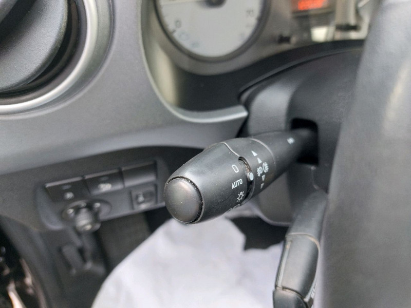Photo 9 de l'offre de CITROEN BERLINGO BLUEHDI 100CH FEEL à 12990€ chez Carlyss automobiles Vitré