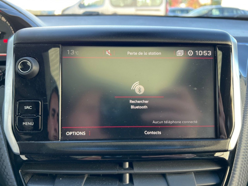 Photo 14 de l'offre de PEUGEOT 2008 1.2 PURETECH 130CH GT LINE S&S à 14490€ chez Carlyss automobiles Vitré