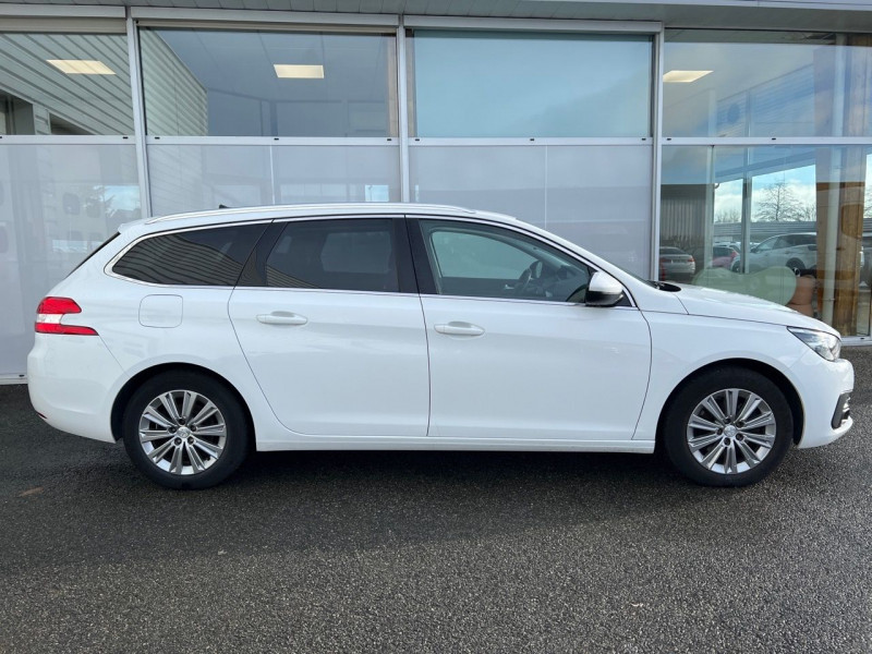 Photo 3 de l'offre de PEUGEOT 308 SW 2.0 BLUEHDI 150CH S&S ALLURE EAT6 à 17990€ chez Carlyss automobiles Vitré
