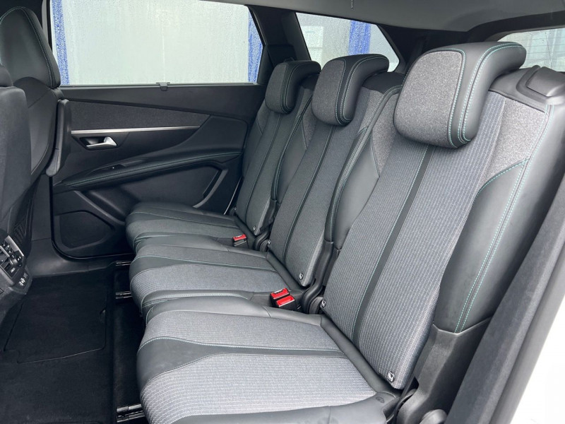 Photo 6 de l'offre de PEUGEOT 5008 1.2 PURETECH 130CH S&S ALLURE EAT8 à 33990€ chez Carlyss automobiles Vitré