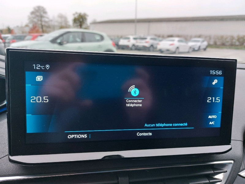 Photo 14 de l'offre de PEUGEOT 3008 1.2 PURETECH 130CH S&S ALLURE à 25490€ chez Carlyss automobiles Vitré