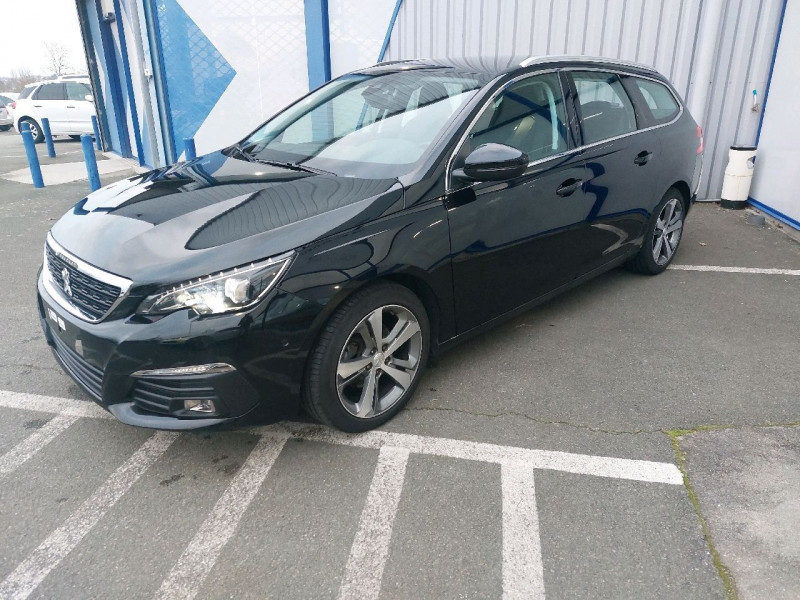 Photo 2 de l'offre de PEUGEOT 308 SW 1.2 PURETECH 130CH E6.3 S&S ALLURE à 17990€ chez Carlyss automobiles Vitré
