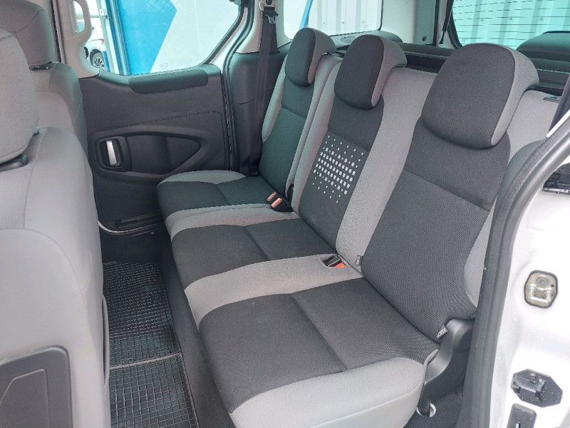 Photo 16 de l'offre de CITROEN BERLINGO BLUEHDI 120CH SHINE S&S à 15490€ chez Carlyss automobiles Vitré