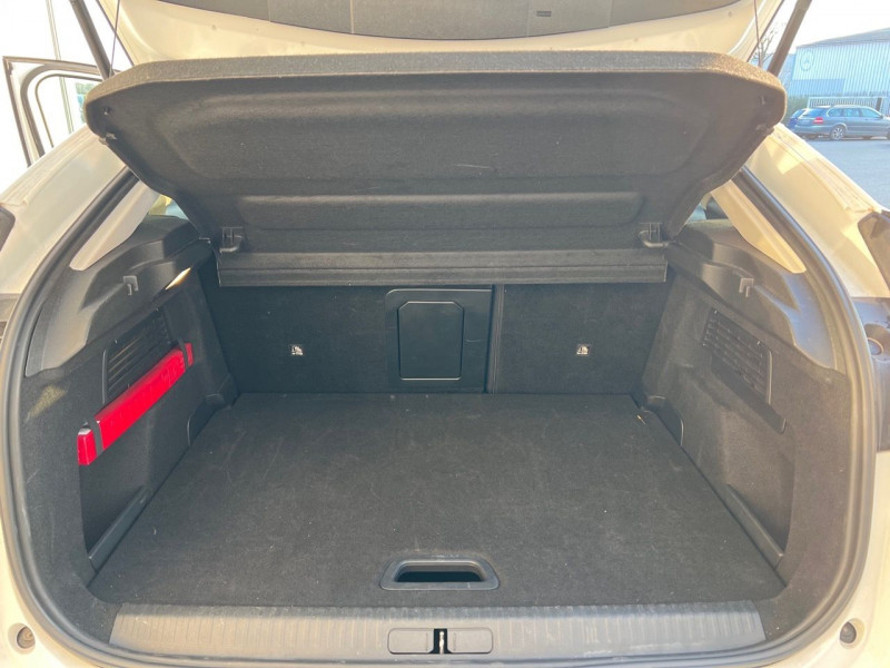 Photo 6 de l'offre de CITROEN C4 PURETECH 130CH S&S SHINE EAT8 à 22490€ chez Carlyss automobiles Vitré