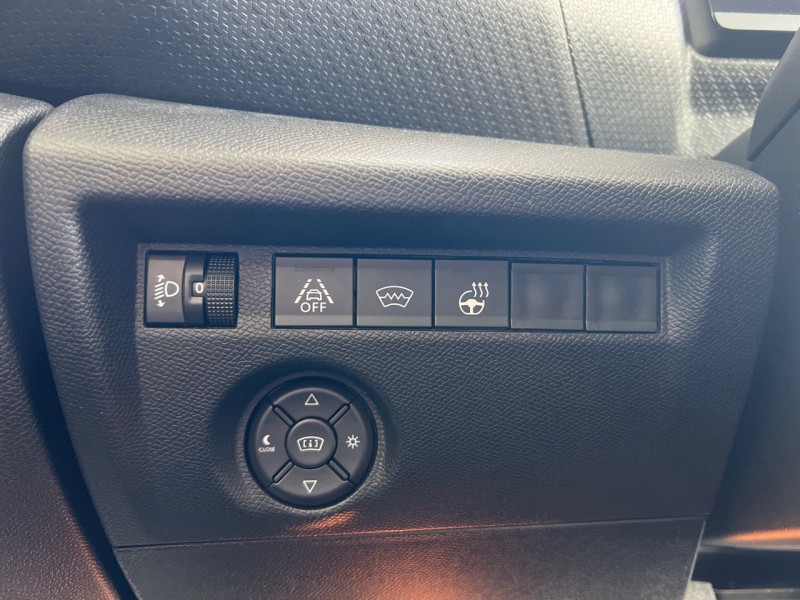 Photo 9 de l'offre de CITROEN C4 BLUEHDI 130CH S&S SHINE EAT8 à 22490€ chez Carlyss automobiles Vitré