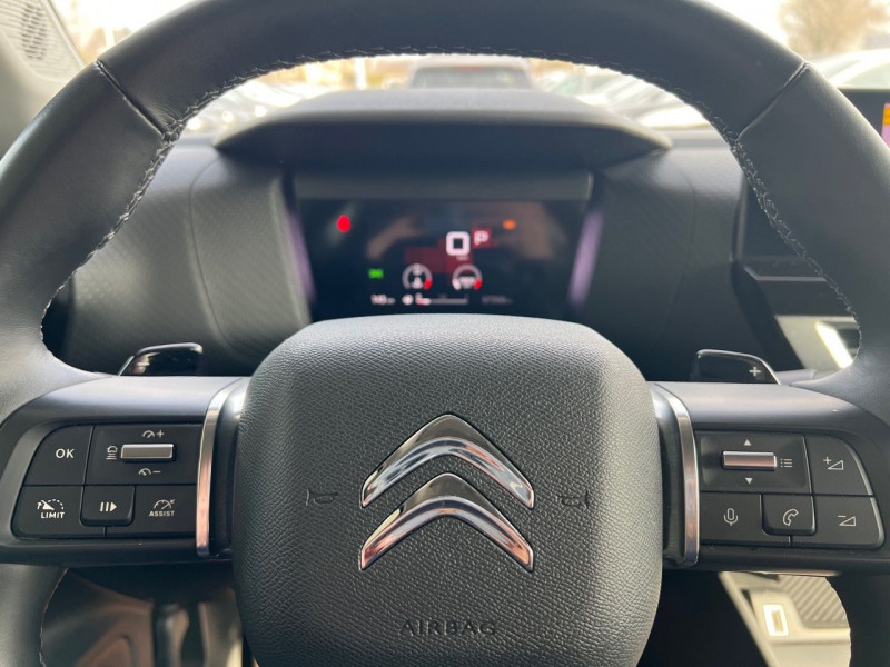 Photo 10 de l'offre de CITROEN C4 BLUEHDI 130CH S&S SHINE EAT8 à 22490€ chez Carlyss automobiles Vitré
