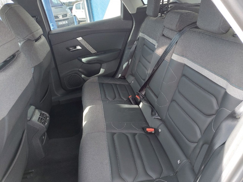 Photo 19 de l'offre de CITROEN C4 PURETECH 130CH S&S SHINE EAT8 à 22490€ chez Carlyss automobiles Vitré