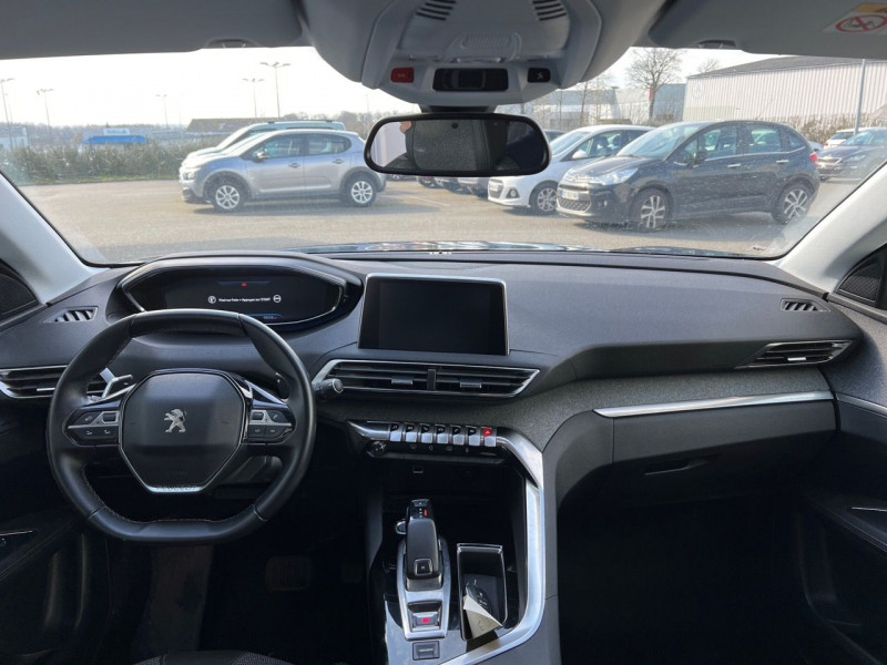 Photo 9 de l'offre de PEUGEOT 3008 1.5 BLUEHDI 130CH S&S ALLURE BUSINESS EAT8 à 21990€ chez Carlyss automobiles Vitré