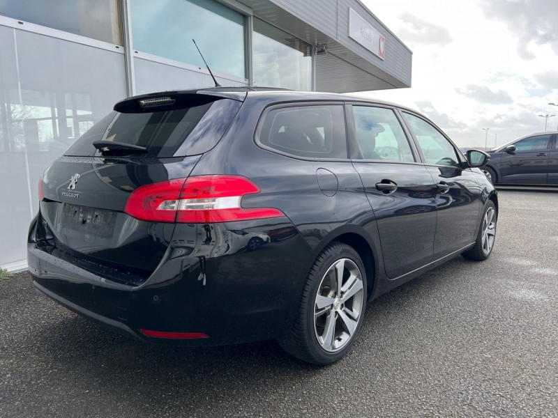 Photo 4 de l'offre de PEUGEOT 308 SW 1.2 PURETECH 110CH ACTIVE BUSINESS S&S à 11490€ chez Carlyss automobiles Vitré