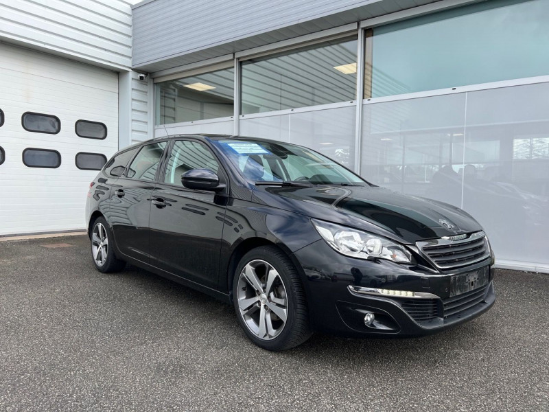 Photo 1 de l'offre de PEUGEOT 308 SW 1.2 PURETECH 110CH ACTIVE BUSINESS S&S à 11490€ chez Carlyss automobiles Vitré