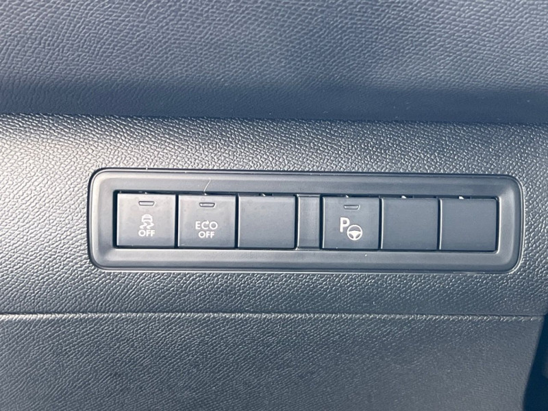 Photo 10 de l'offre de PEUGEOT 308 SW 2.0 BLUEHDI FAP 180CH GT EAT6 à 14990€ chez Carlyss automobiles Vitré