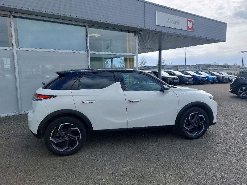 Photo 2 de l'offre de DS DS 3 CROSSBACK BLUEHDI 130CH GRAND CHIC AUTOMATIQUE 98G à 26290€ chez Carlyss automobiles Vitré