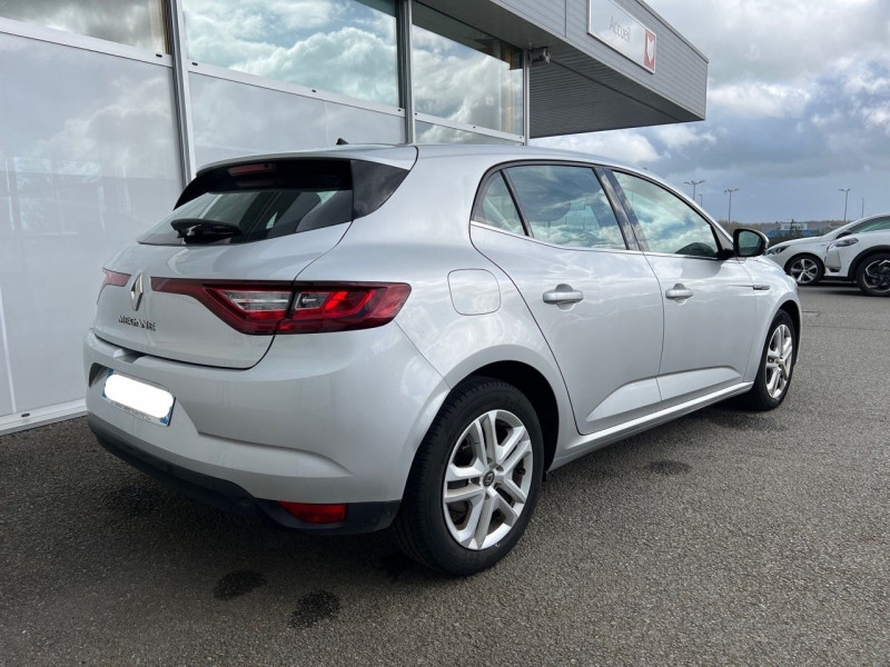 Photo 4 de l'offre de RENAULT MEGANE IV 1.5 BLUE DCI 95CH BUSINESS à 12290€ chez Carlyss automobiles Vitré