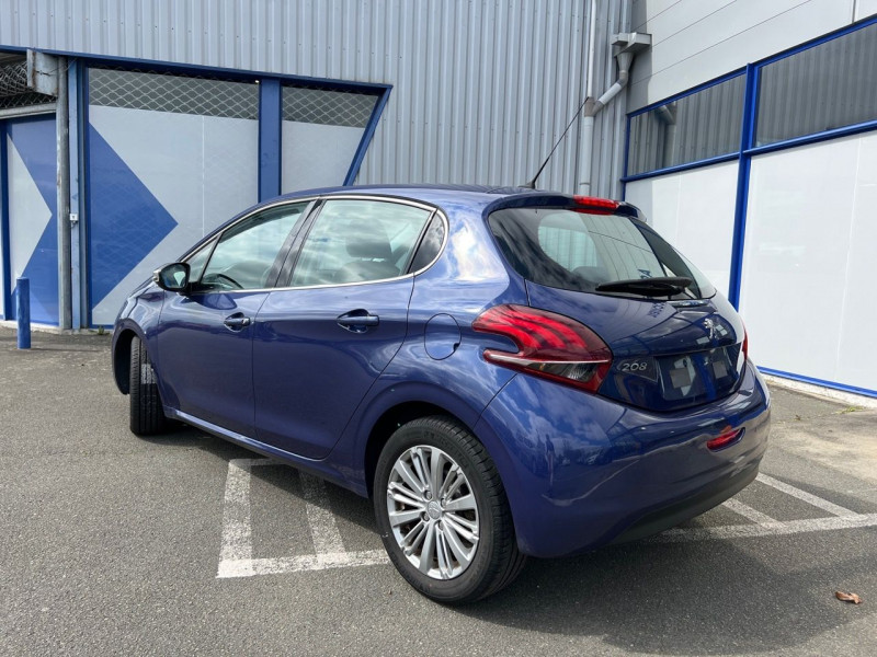 Photo 3 de l'offre de PEUGEOT 208 1.6 BLUEHDI 120CH ALLURE S&S 5P à 10990€ chez Carlyss automobiles Vitré
