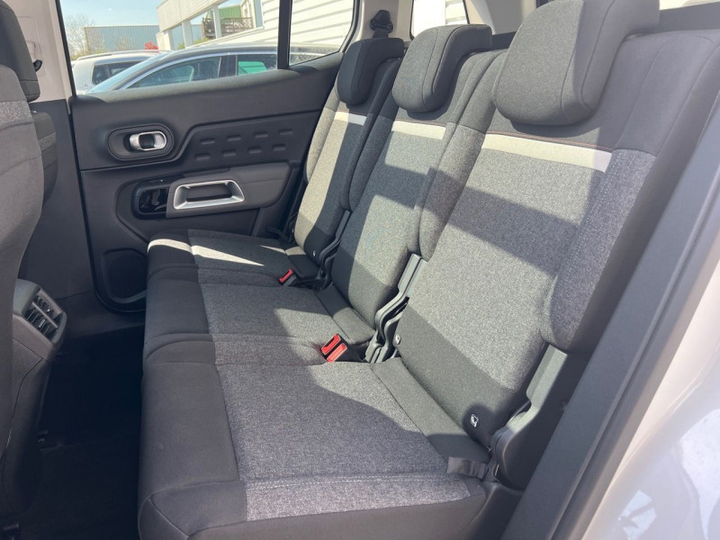 Photo 9 de l'offre de CITROEN C5 AIRCROSS BLUEHDI 180CH S&S FEEL EAT8 à 26790€ chez Carlyss automobiles Vitré
