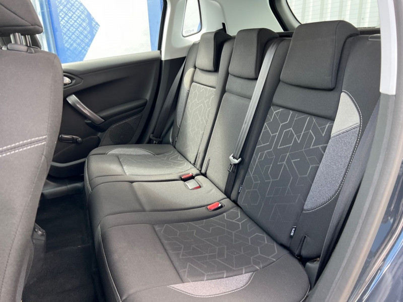 Photo 6 de l'offre de PEUGEOT 2008 1.2 PURETECH 82CH  E6.C ACTIVE S&S à 13790€ chez Carlyss automobiles Vitré