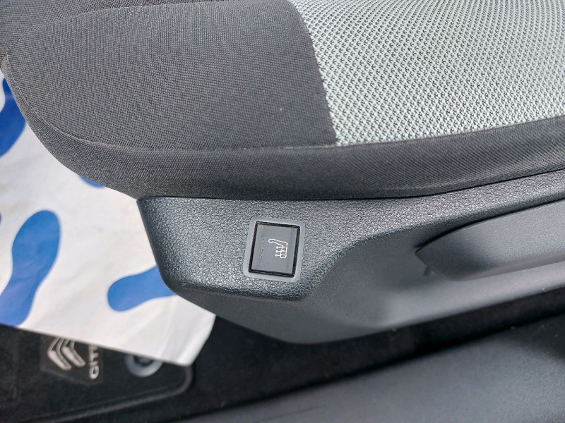 Photo 11 de l'offre de CITROEN BERLINGO M PURETECH 130CH S&S FEEL EAT8 E6.D à 22990€ chez Carlyss automobiles Vitré
