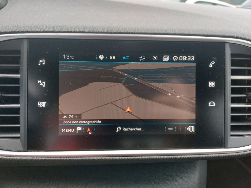 Photo 11 de l'offre de PEUGEOT 308 1.2 PURETECH 130CH E6.3 S&S GT LINE à 20490€ chez Carlyss automobiles Vitré