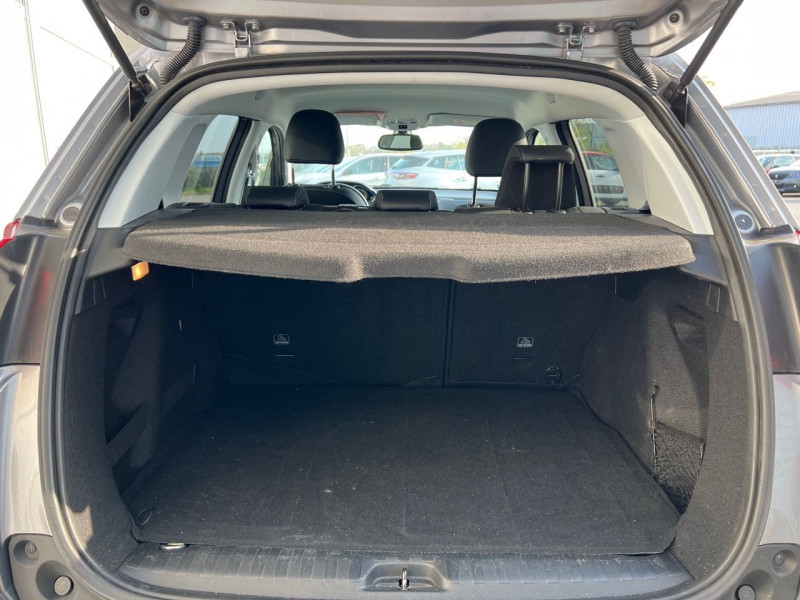 Photo 18 de l'offre de PEUGEOT 2008 1.2 PURETECH 130CH E6.C ALLURE BUSINESS S&S EAT6 à 16990€ chez Carlyss automobiles Vitré