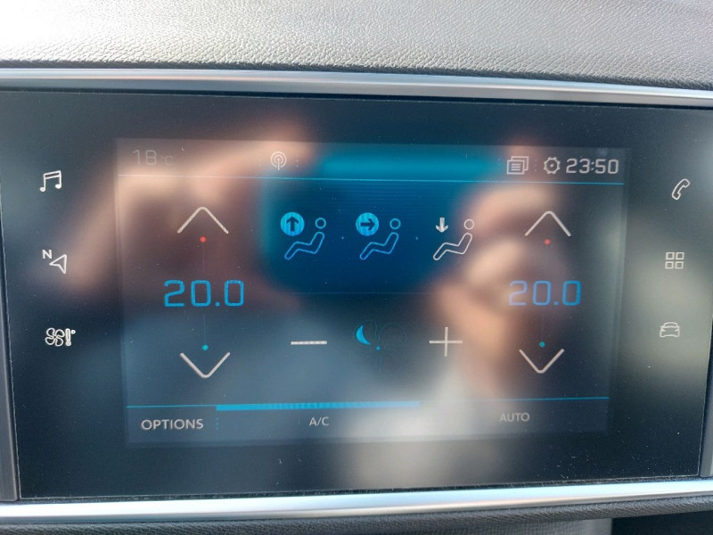 Photo 16 de l'offre de PEUGEOT 308 1.2 PURETECH 110CH E6.3 S&S ALLURE à 15490€ chez Carlyss automobiles Vitré