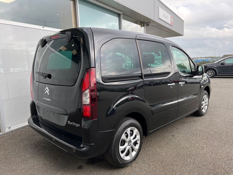 Photo 4 de l'offre de CITROEN BERLINGO BLUEHDI 100CH FEEL S&S ETG6 à 16490€ chez Carlyss automobiles Vitré