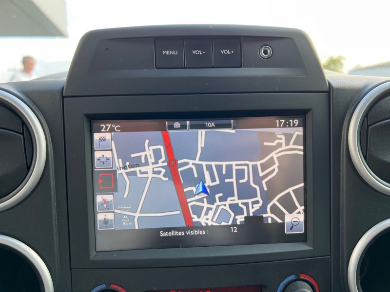 Photo 13 de l'offre de CITROEN BERLINGO BLUEHDI 120CH SHINE S&S à 16290€ chez Carlyss automobiles Vitré