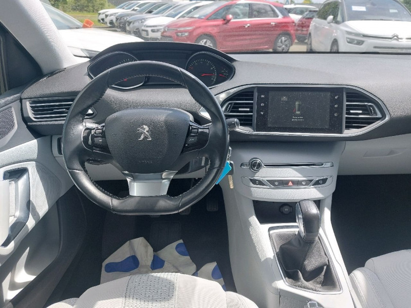 Photo 5 de l'offre de PEUGEOT 308 1.2 PURETECH 82CH ACTIVE 5P à 11790€ chez Carlyss automobiles Vitré
