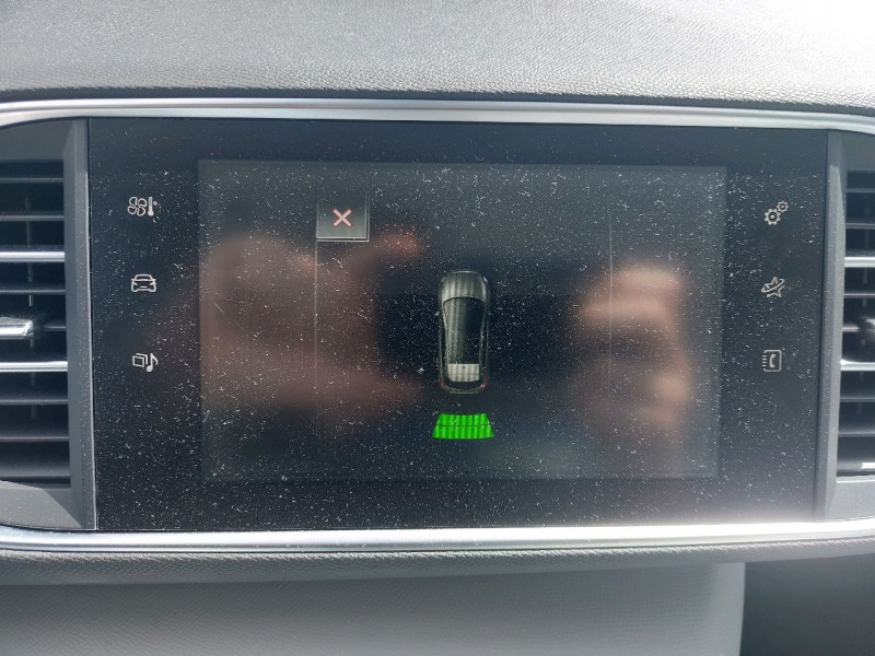 Photo 14 de l'offre de PEUGEOT 308 1.2 PURETECH 82CH ACTIVE 5P à 11790€ chez Carlyss automobiles Vitré