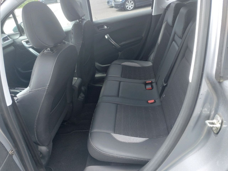 Photo 9 de l'offre de PEUGEOT 2008 1.5 BLUEHDI 120CH E6.C ALLURE BUSINESS S&S EAT6 à 14990€ chez Carlyss automobiles Vitré