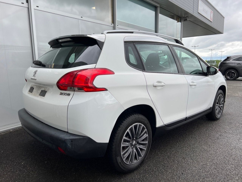 Photo 4 de l'offre de PEUGEOT 2008 1.2 PURETECH ACTIVE à 10790€ chez Carlyss automobiles Vitré
