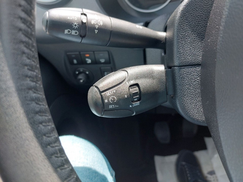 Photo 16 de l'offre de CITROEN BERLINGO BLUEHDI 120CH SHINE S&S à 16290€ chez Carlyss automobiles Vitré