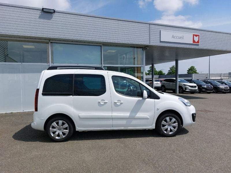 Photo 2 de l'offre de CITROEN BERLINGO BLUEHDI 120CH SHINE S&S à 16290€ chez Carlyss automobiles Vitré