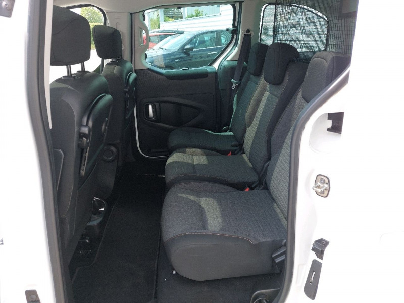 Photo 8 de l'offre de CITROEN BERLINGO BLUEHDI 120CH SHINE S&S à 16290€ chez Carlyss automobiles Vitré