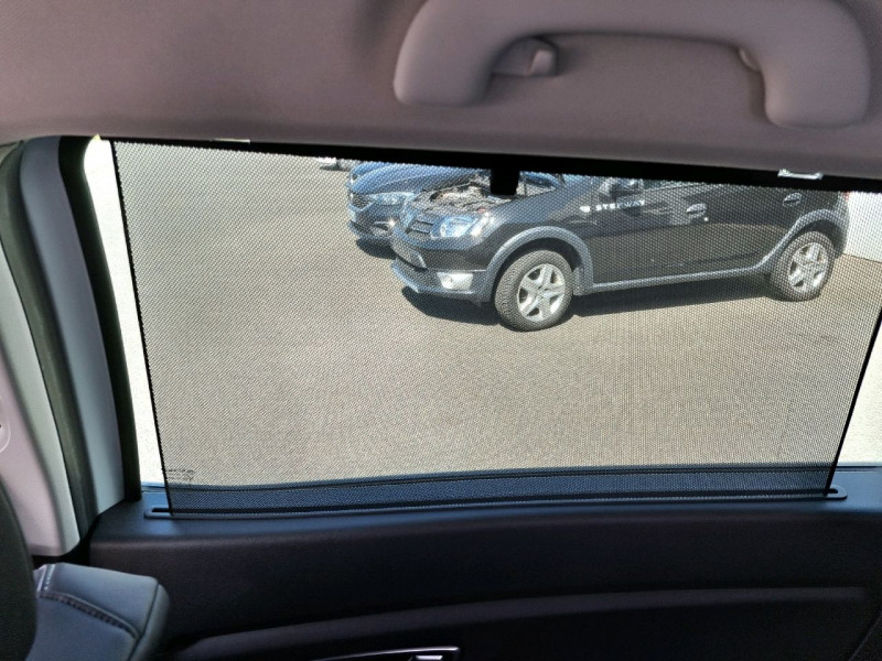 Photo 13 de l'offre de RENAULT GRAND SCENIC IV 1.7 BLUE DCI 150CH INTENS à 20490€ chez Carlyss automobiles Vitré