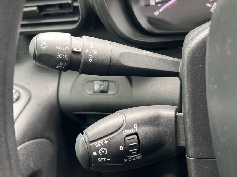 Photo 9 de l'offre de CITROEN BERLINGO VAN M 650KG BLUEHDI 100 S&S DRIVER BVM5 à 14790€ chez Carlyss automobiles Vitré