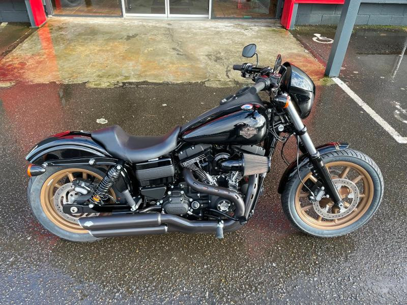 Photo 4 de l'offre de HARLEY-DAVIDSON Dyna Low Rider S 1800 Noir ABS à 15890€ chez Franck motos
