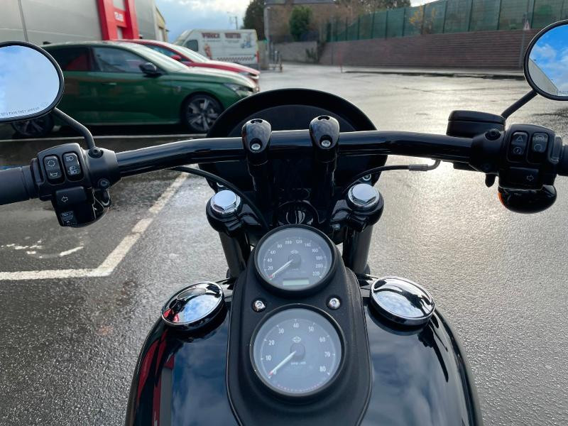 Photo 9 de l'offre de HARLEY-DAVIDSON Dyna Low Rider S 1800 Noir ABS à 15890€ chez Franck motos