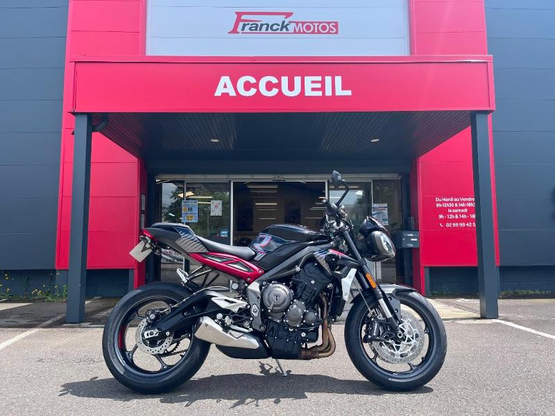 Triumph Street Triple 765 R 1ere main Essence NOIR Occasion à vendre